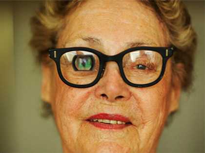 Optometrist Stunned: New Discovery Repairs Vision Naturally (Watch)